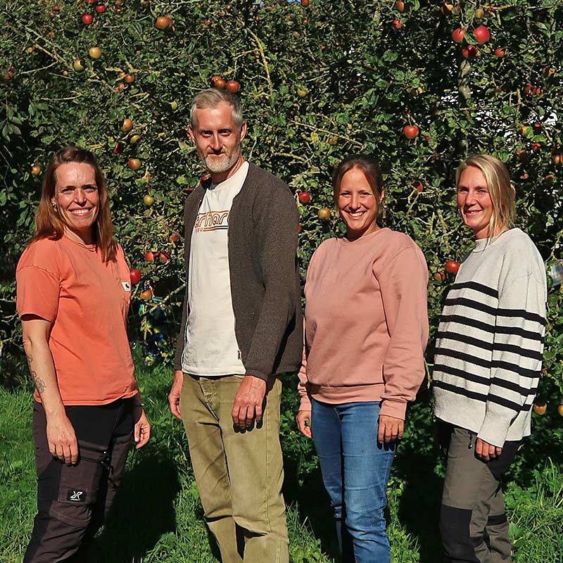 team-barsbek_2510_83_800x800